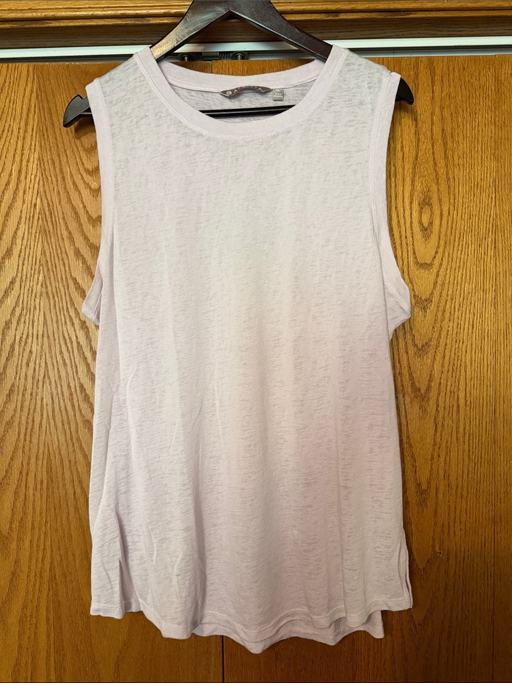 Athleta Women’s Sleeveless Tank Top in Light Lavender